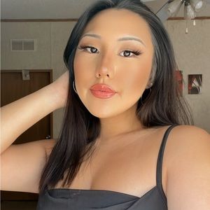 Meet your Posher, Cerese